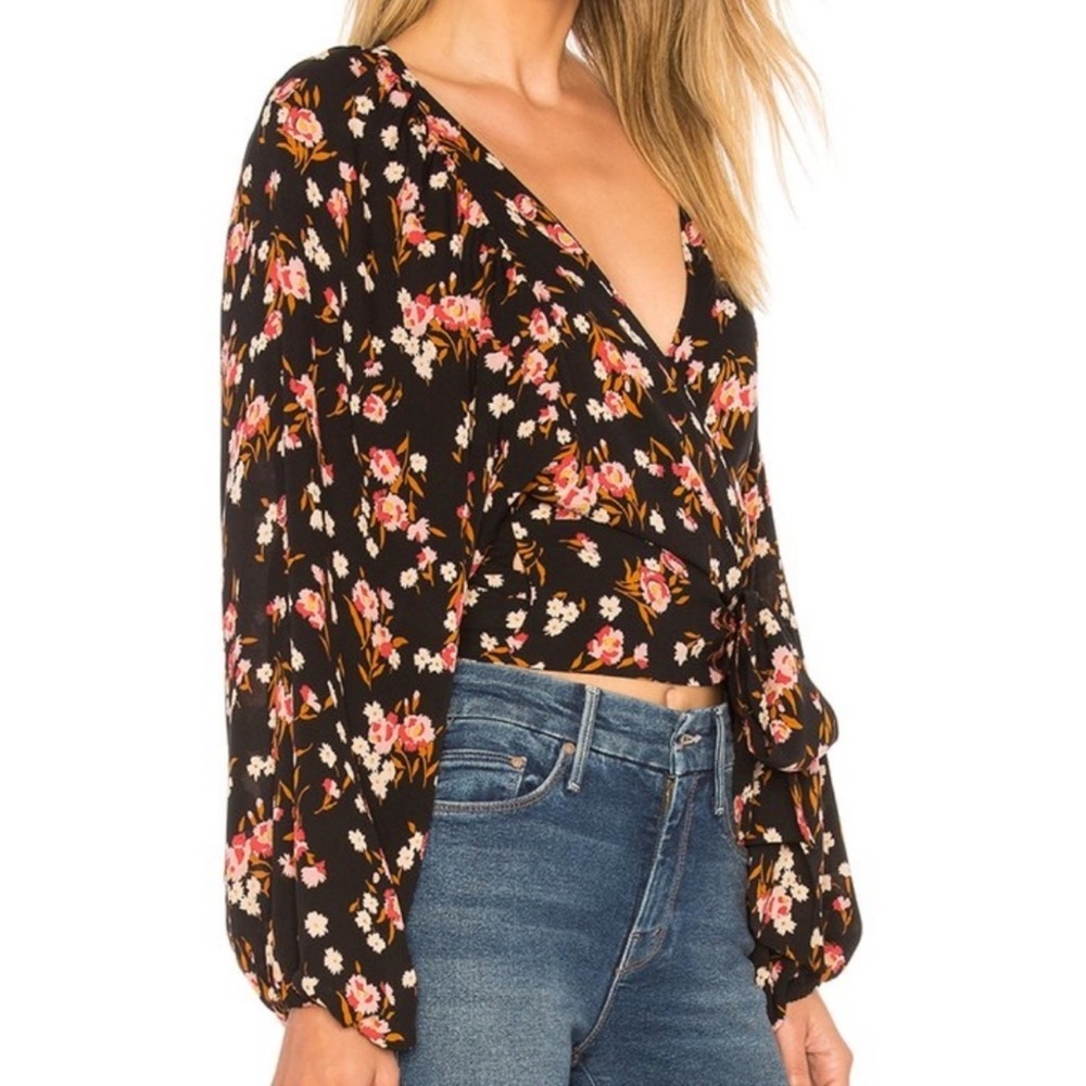 A.L.C. Carla Floral 100% Silk Wrap Crop Top Blouse Balloon Sleeves Black Small 6 - Picture 2 of 14